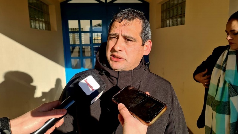 Policías Retirados esperan una reunión con el gobernador para levantar el acampe
